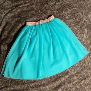 Frilly and cute size 7/8 girls skirt.
